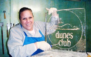 dunes club ice carving